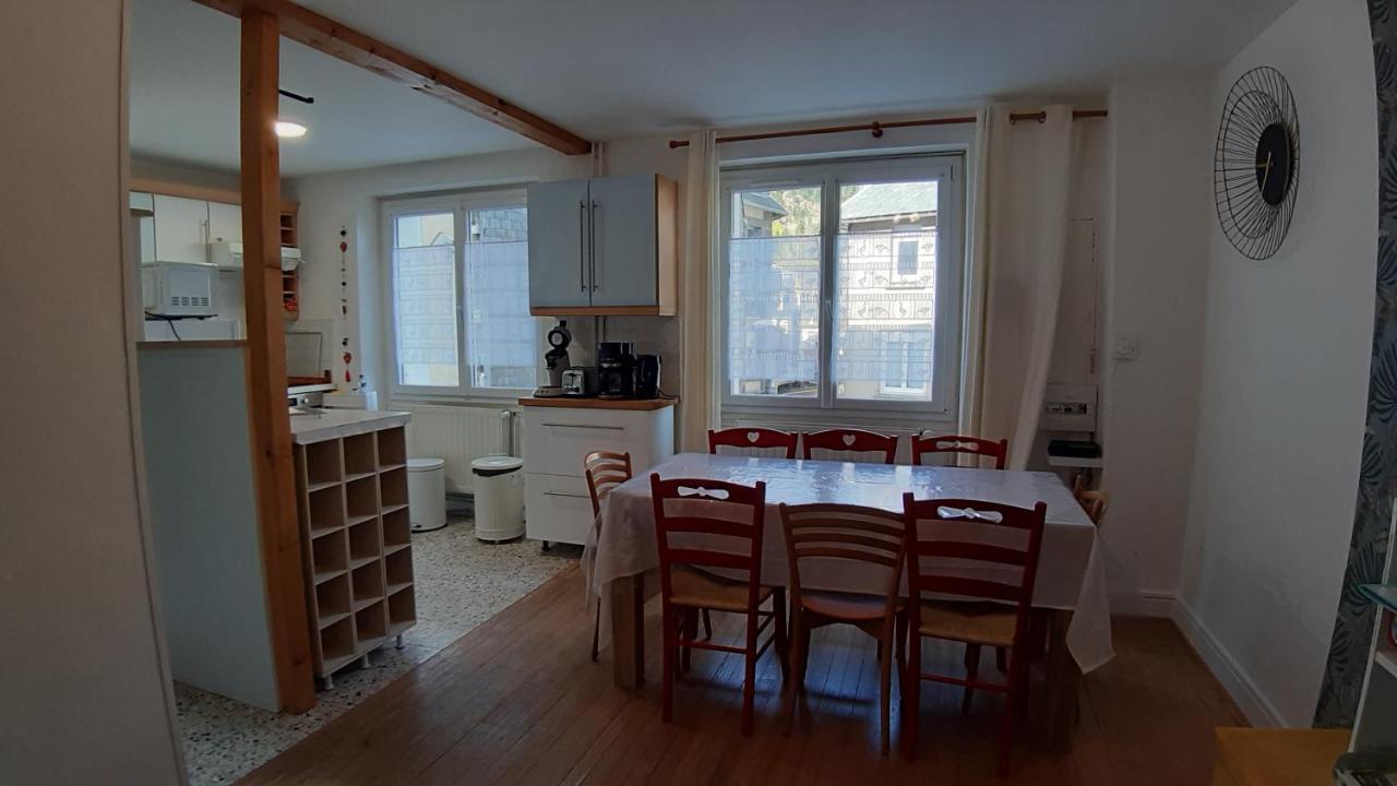 Maison 6-9 Pers Pour Vacances Et Cure Thermale Le Mont-Dore Bagian luar foto